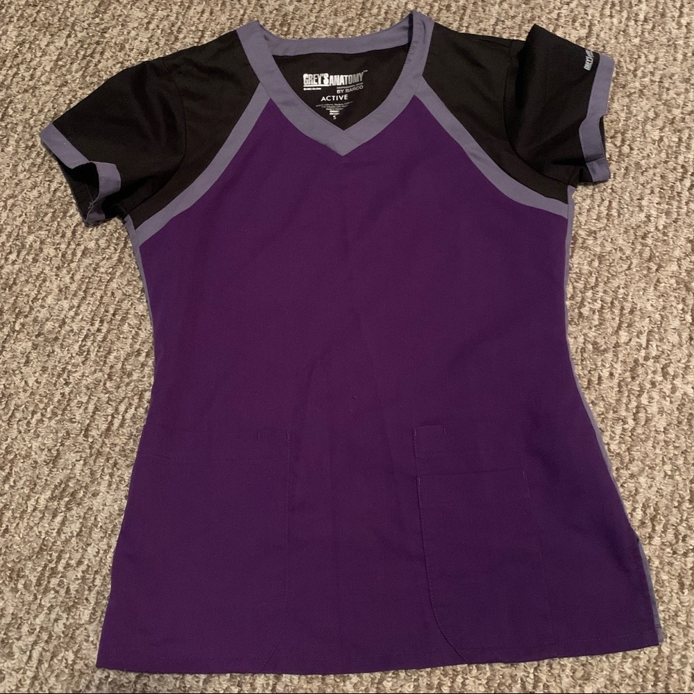 Greys Anatomy Active Scrub Top